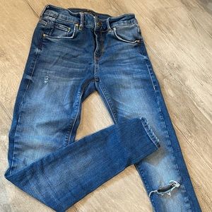 Zara Ripped Skinny Jeans EURO 36 fits like 24/25
